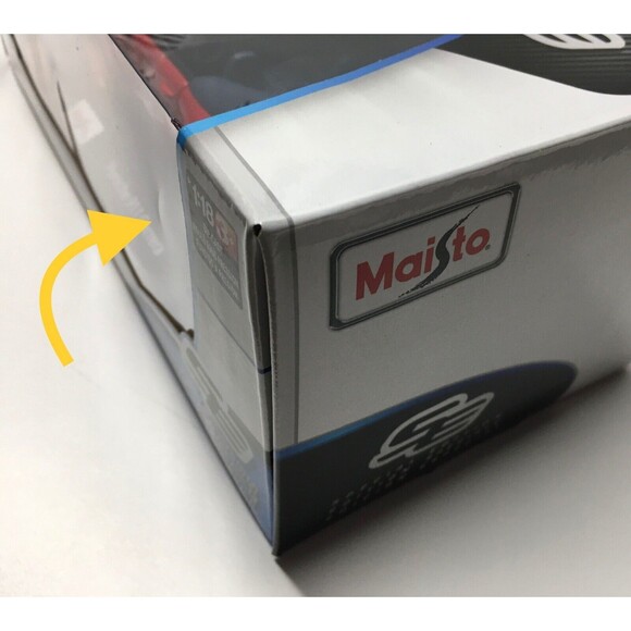 Maisto Porsche 911 Carrera Special Ed 1:18 Diecast Car NEW Collectible Display - Picture 5 of 16